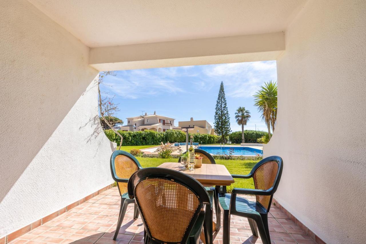סאגרש Apartment Henry Matisse, Swimming Pool מראה חיצוני תמונה